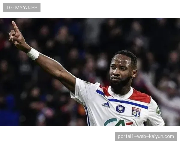 拉卡泽特四射一正状态低迷 里昂锋线终结能力待提升